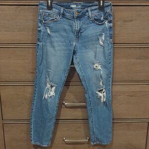 Old Navy Ripped Ankle Jeans in Blue